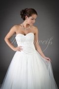 Wedding dress TW0008B - Wedding dress TW0008B A-line sweetheart strapless tulle beadings train 2